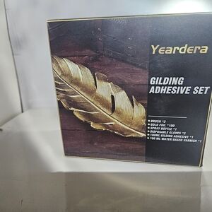Yeardera Gilding Adhesive Set with Gold Foil